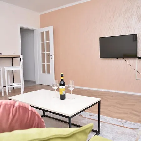 アパート Siesta Ivanica